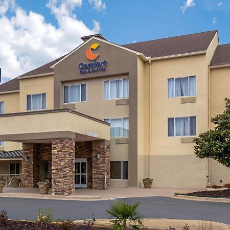 Comfort Inn & Suites Montgomery East Carmichael Rd Екстер'єр фото