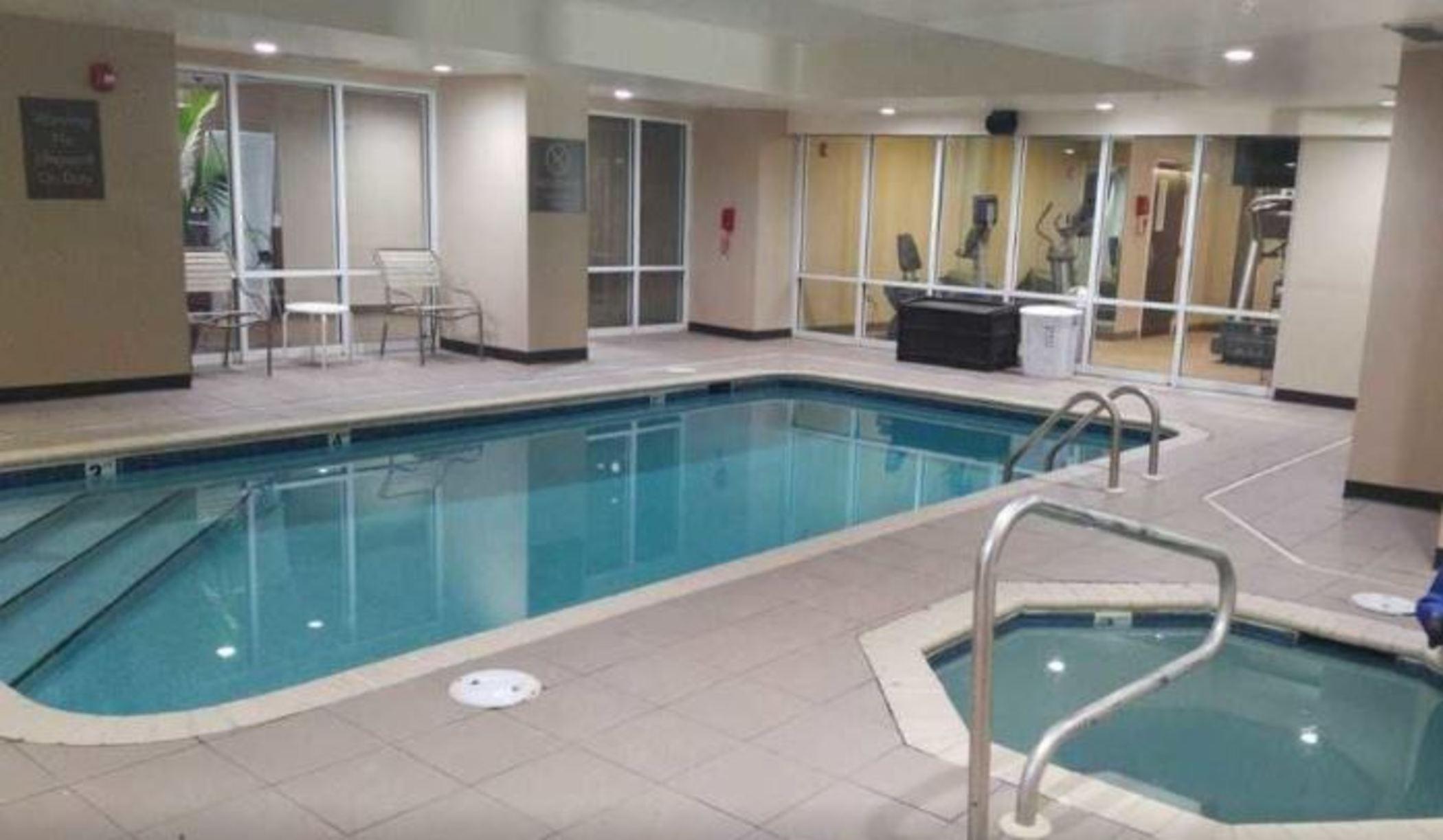 Comfort Inn & Suites Montgomery East Carmichael Rd Екстер'єр фото